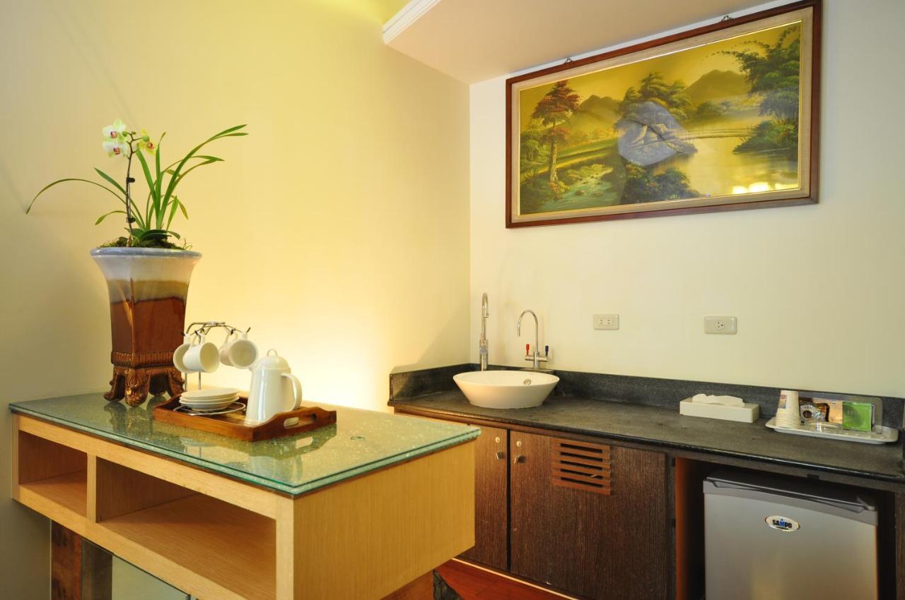 Chief Villa Hot Spring Resort Ренай Екстериор снимка